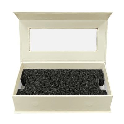 Matt Lamination Custom Jewelle Wedding Ring Packaging กล่องแม่เหล็กที่มีเครื่องใส่