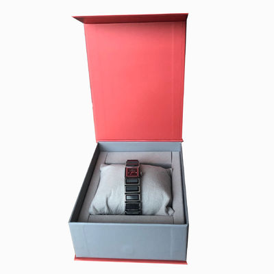 การสั่งซื้อตามสั่ง รับกล่องปุ่มแม่เหล็กสําหรับการพับกระดาษกล่องผ้า