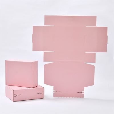 กล่องกระดาษลูกฟูกพิมพ์ CMYK / PANTONE สำหรับส่งผลิตภัณฑ์ดูแลผิว กล่องของขวัญดีไซน์หรู