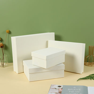 กล่องบรรจุภัณฑ์เสื้อผ้าสั่งทำ ISO9001 ขายส่ง กล่องเสื้อผ้าพิมพ์ลาย กล่องของขวัญรักษ์โลกและหรูหราสำหรับเสื้อผ้า