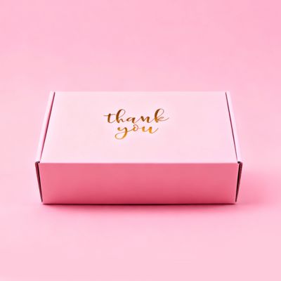 กล่องของขวัญลูกฟูกรีไซเคิลได้ ย่อยสลายได้ทางชีวภาพ รองเท้า เสื้อผ้า ฟองน้ำบุซองไปรษณีย์