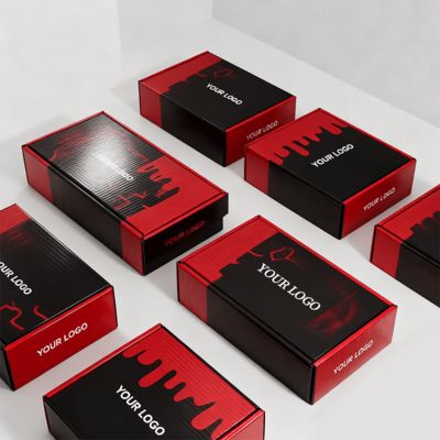 กล่องรองเท้าสตรีหรูหราแบบกำหนดเองพร้อมโลโก้ บรรจุภัณฑ์ไปรษณีย์เป็นมิตรกับสิ่งแวดล้อม กระดาษลูกฟูก สำหรับรองเท้าหรือเสื้อผ้า