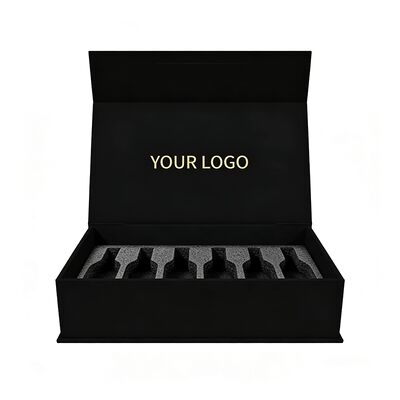 กล่องกระดาษอลังการที่กําหนดเองกล่องของขวัญปิดแม่เหล็กพร้อมมือสําหรับขวดไวน์ ชุดน้ําหอม บัตรวีไอพี