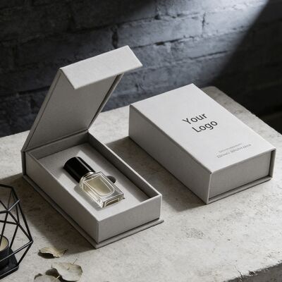 กล่องของขวัญเครื่องหอมที่ปิดด้วยแม่เหล็กแข็งแบบ UV ที่เป็นมิตรต่อสิ่งแวดล้อมสําหรับกล่องกระดาษระดับสูง
